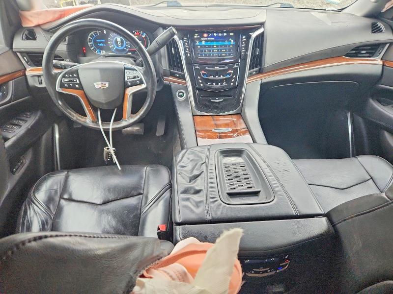 2017 Cadillac Escalade მანქანა იყიდება აუქციონზე, vin: 1GYS4BKJ6HR363693, აუქციონის ნომერი: 67988546