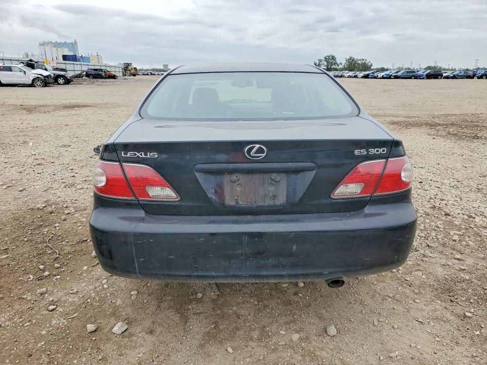 69213836 :رقم المزاد ، JTHBF30G820033920 vin ، 2002 Lexus Es مزاد بيع