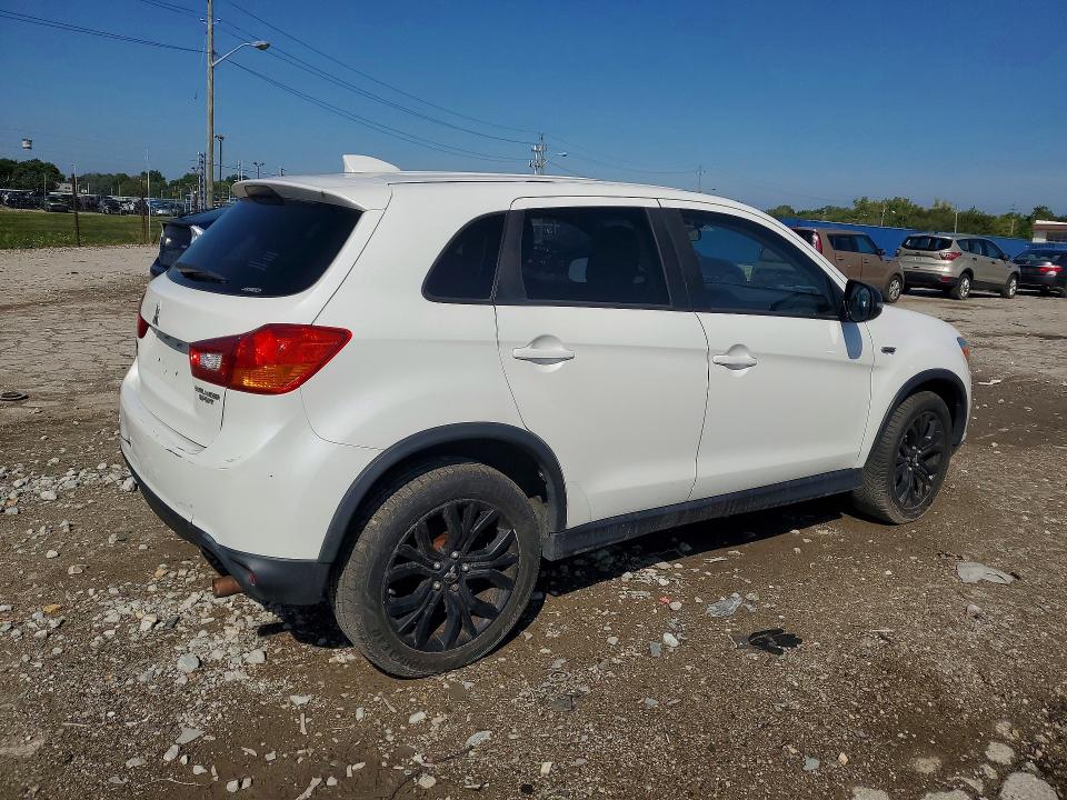 68658736 :رقم المزاد ، JA4AR3AU6HZ039755 vin ، 2017 Mitsubishi Outlander Sport مزاد بيع