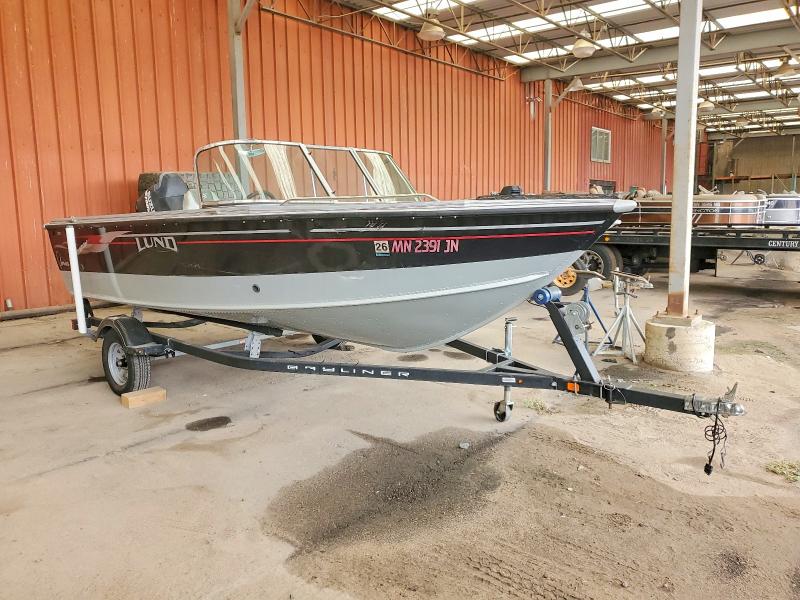 2003 Lund Boat მანქანა იყიდება აუქციონზე, vin: LUNBR515B303, აუქციონის ნომერი: 71025916
