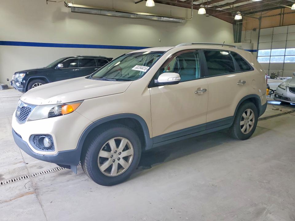 Продажа на аукционе авто 2011 Kia Sorento, vin: 5XYKT3A16BG127776, номер лота: 68394416