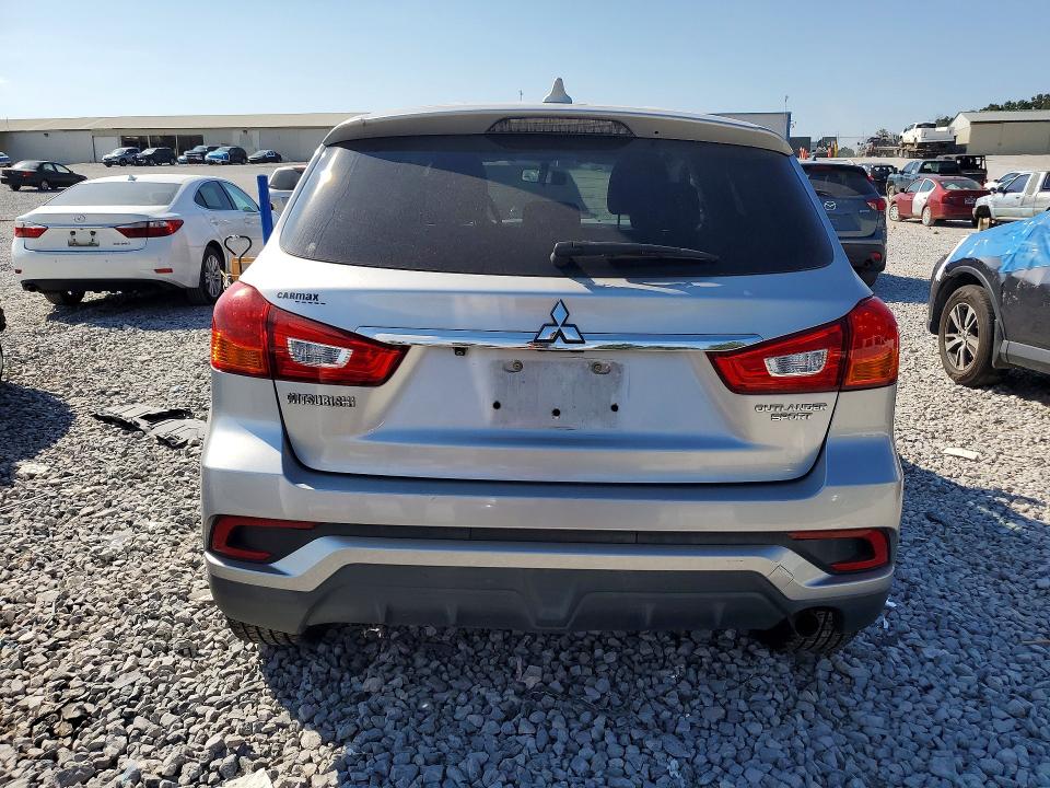 66835246 :رقم المزاد ، JA4AP3AU8JU016910 vin ، 2018 Mitsubishi Outlander Sport مزاد بيع