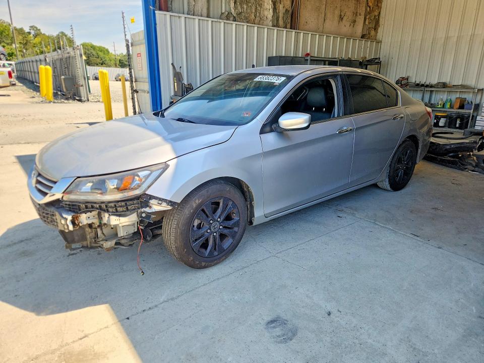 Auction sale of the 2014 Honda Accord, vin: 1HGCR2F33EA302563, lot number: 68382376