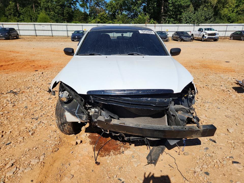 Продаж на аукціоні авто 2014 Chrysler 200, vin: 1C3CCBAB8EN205208, номер лоту: 70434626