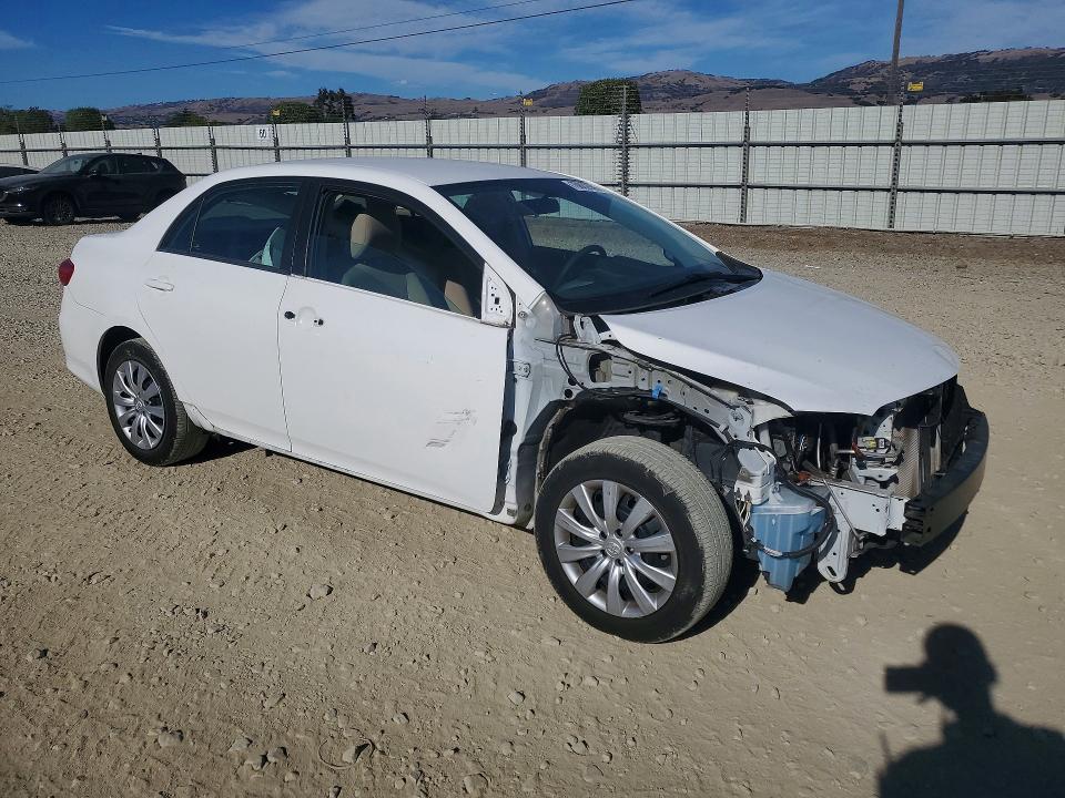 2013 Toyota Corolla მანქანა იყიდება აუქციონზე, vin: 2T1BU4EE4DC085056, აუქციონის ნომერი: 70802686