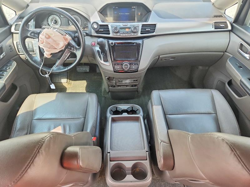 69245186 :رقم المزاد ، 5FNRL5H96FB026384 vin ، 2015 Honda Odyssey مزاد بيع
