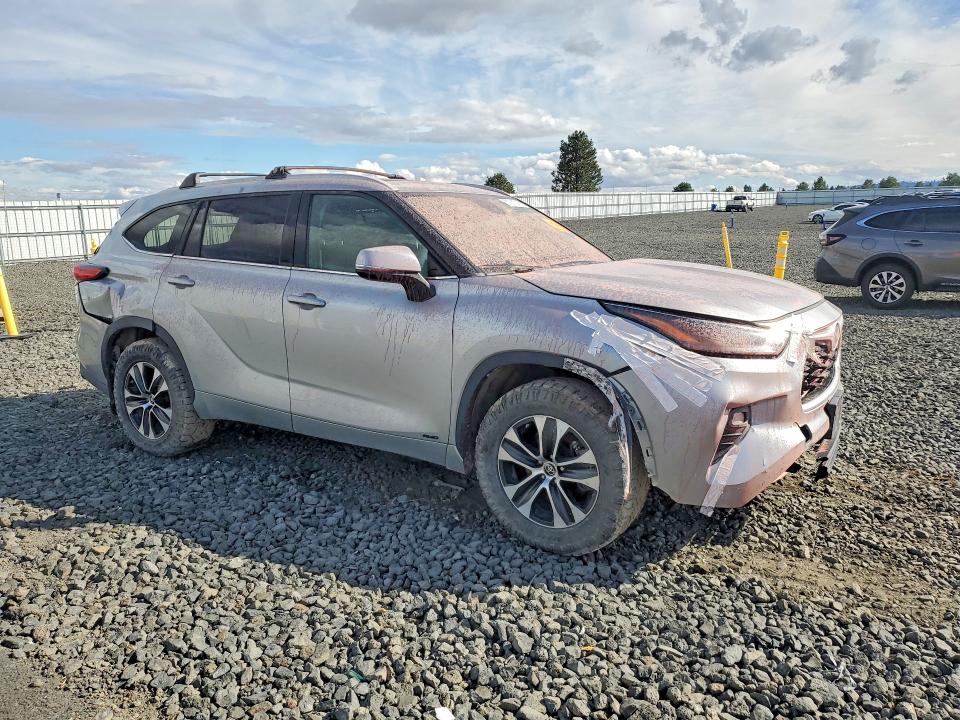 2022 Toyota Highlander Hybrid მანქანა იყიდება აუქციონზე, vin: 5TDGBRCH6NS542562, აუქციონის ნომერი: 67011216