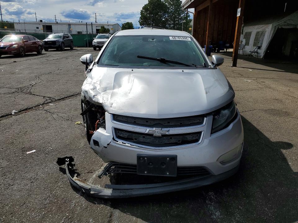 68785306 :رقم المزاد ، 1G1RB6E4XDU101019         vin ، 2013 Chevrolet Volt مزاد بيع
