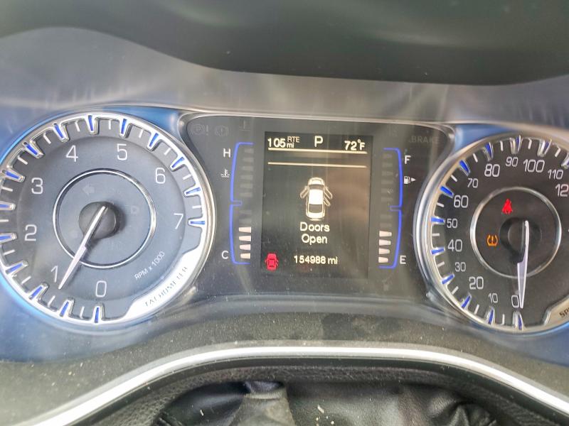 66962526 :رقم المزاد ، 1C3CCCAB3FN660264 vin ، 2015 Chrysler 200 مزاد بيع