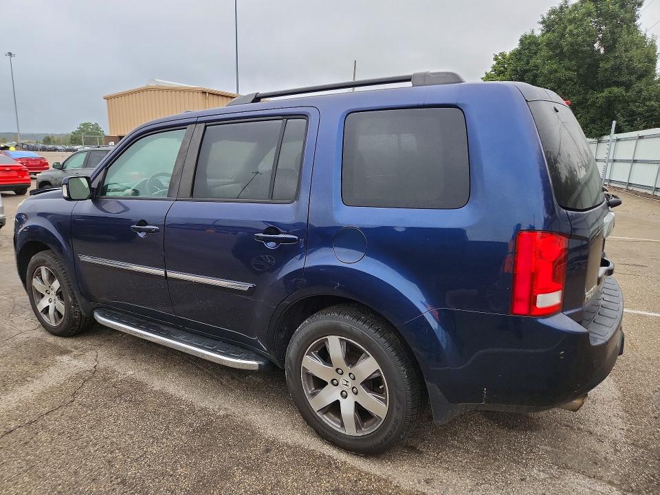 69808396 :رقم المزاد ، 5FNYF4H98FB062946 vin ، 2015 Honda Pilot مزاد بيع