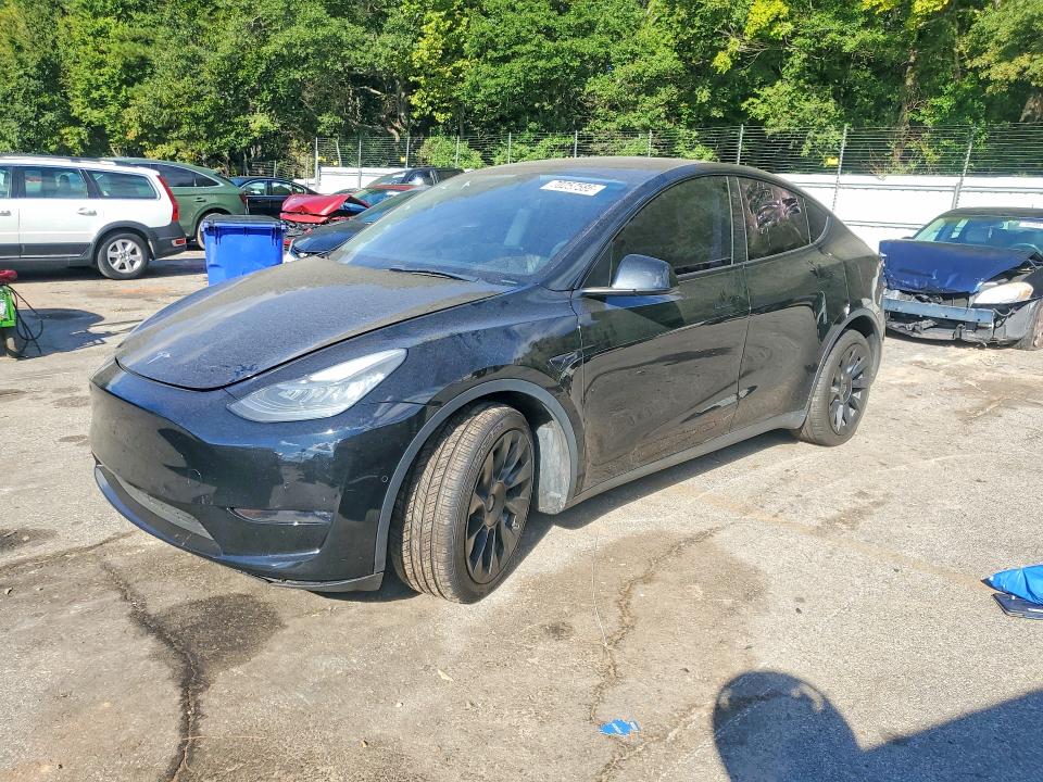 70257586 :رقم المزاد ، 5YJYGDEE9MF173145 vin ، 2021 Tesla Model Y مزاد بيع