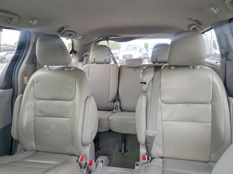 Aukcja sprzedaży 2019 Toyota Sienna, vin: 5TDYZ3DC8KS975277, numer aukcji: 70111736