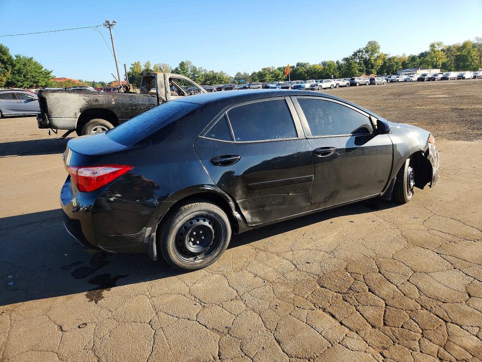 2018 Toyota Corolla მანქანა იყიდება აუქციონზე, vin: 2T1BURHE5JC025372, აუქციონის ნომერი: 68809676