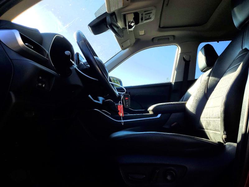 Продажа на аукционе авто 2022 Toyota Highlander, vin: 5TDGZRBH9NS581546, номер лота: 64716646