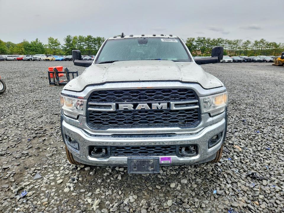 Продаж на аукціоні авто 2022 Ram 5500, vin: 3C7WRNFL3NG112327, номер лоту: 69864106
