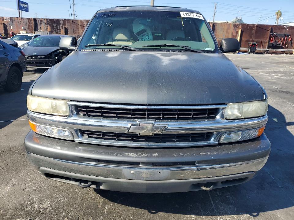 Продажа на аукционе авто 2001 Chevrolet Tahoe, vin: 1GNEC13T01R187012, номер лота: 69979766