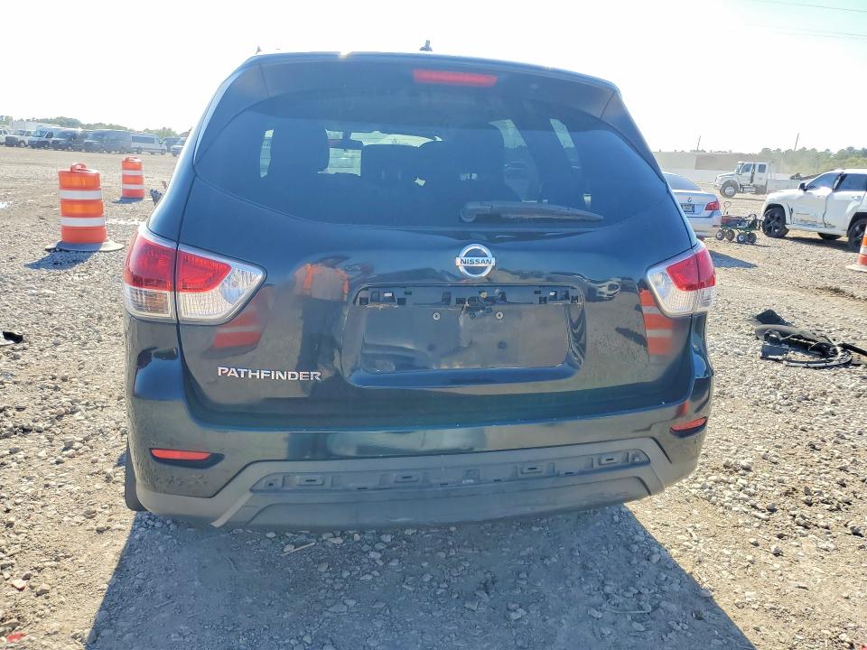 Продажа на аукционе авто 2015 Nissan Pathfinder, vin: 5N1AR2MN0FC692565, номер лота: 69781016