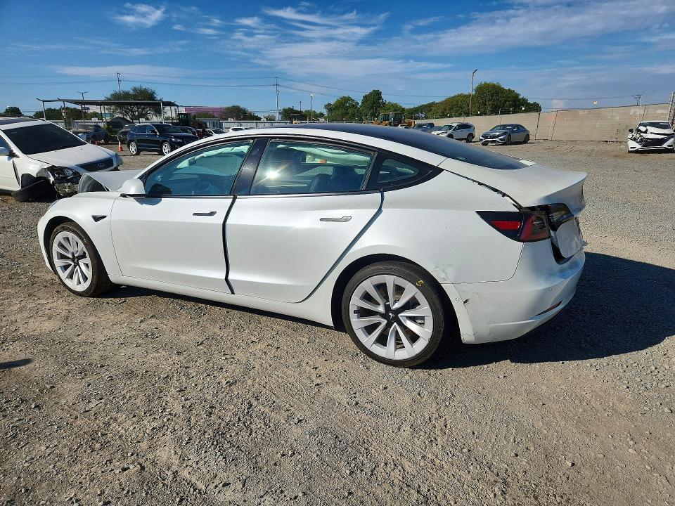 67933796 :رقم المزاد ، 5YJ3E1EA1NF144607 vin ، 2022 Tesla Model 3 مزاد بيع