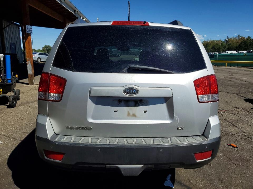67745486 :رقم المزاد ، KNDJJ741395029800 vin ، 2009 Kia Borrego مزاد بيع
