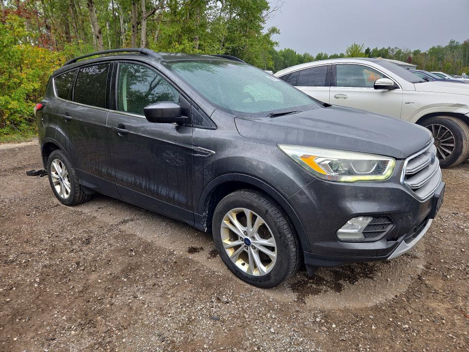 Продажа на аукционе авто 2017 Ford Escape, vin: 1FMCU9G96HUC15165, номер лота: 68771906