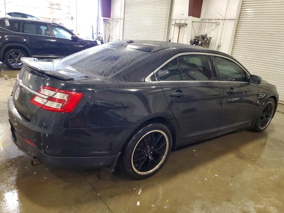 70506986 :رقم المزاد ، 1FAHP2KT8DG120374 vin ، 2013 Ford Taurus مزاد بيع