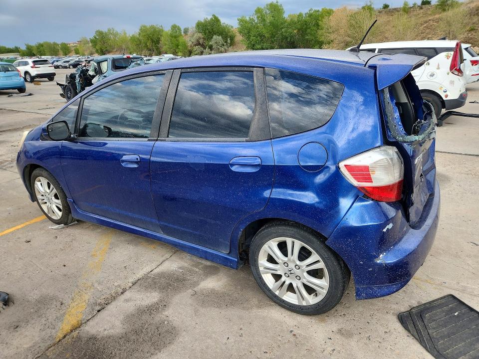 68845926 :رقم المزاد ، JHMGE8H46AC004767 vin ، 2010 Honda Fit مزاد بيع