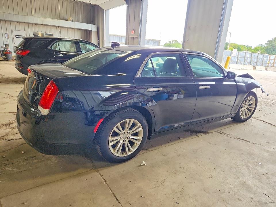 Продаж на аукціоні авто 2017 Chrysler 300c, vin: 2C3CCAEG2HH564891, номер лоту: 68568366