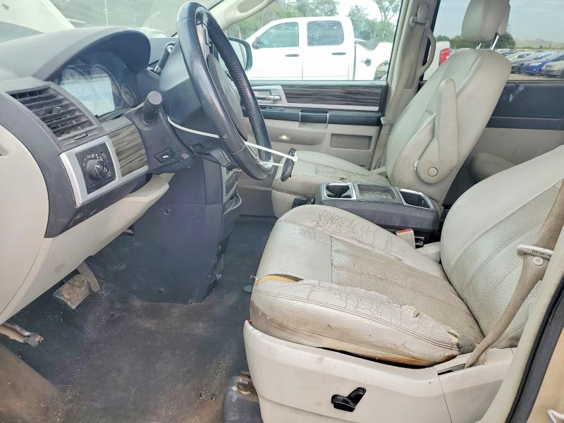 Продажа на аукционе авто 2010 Chrysler Town & Country, vin: 2A4RR5D19AR299194, номер лота: 67181206
