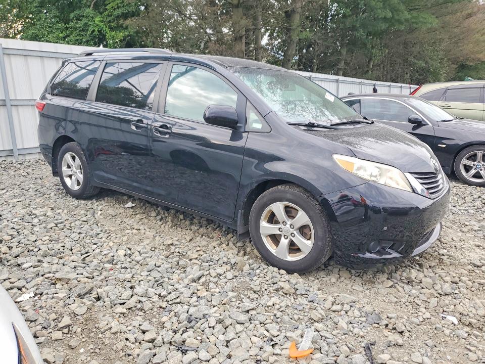 Продаж на аукціоні авто 2016 Toyota Sienna, vin: 5TDKK3DC2GS751343, номер лоту: 67024646