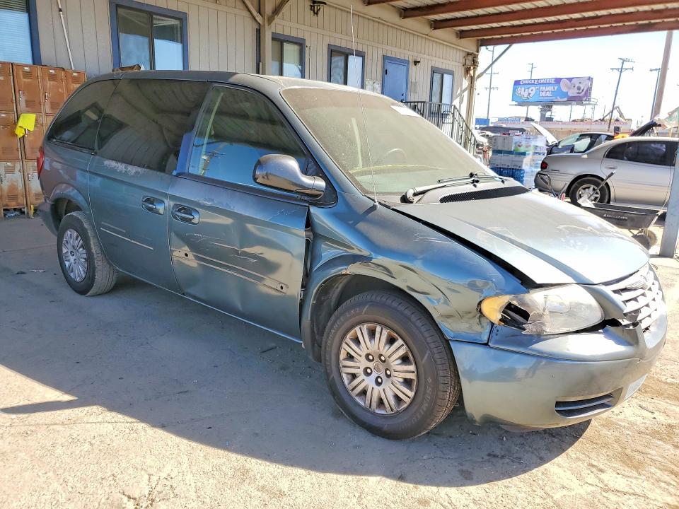 Продажа на аукционе авто 2007 Chrysler Town & Country, vin: 1A4GJ45R77B240424, номер лота: 70304126