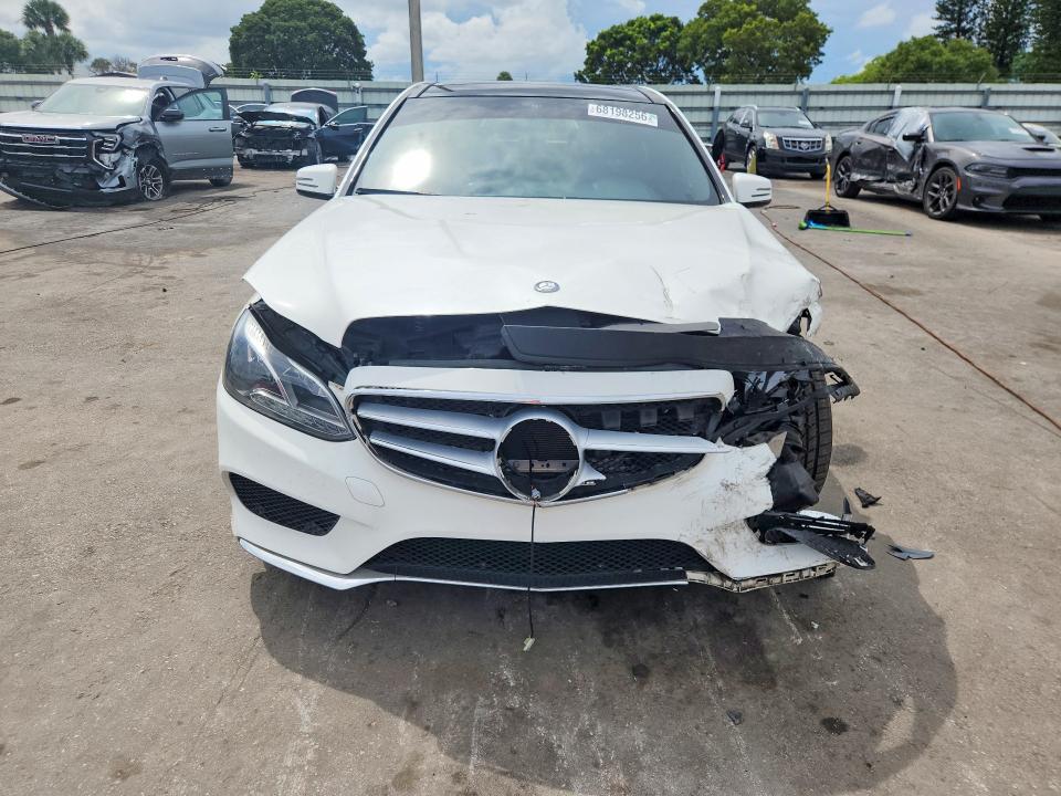 68198256 :رقم المزاد ، WDDHF5KB4GB253341 vin ، 2016 Mercedes-benz E مزاد بيع