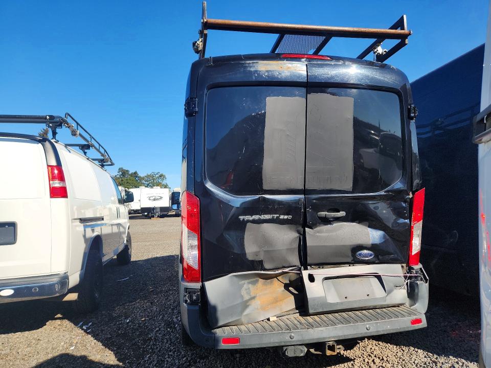 65433486 :رقم المزاد ، 1FTYR1CM2GKB48596 vin ، 2016 Ford Transit مزاد بيع