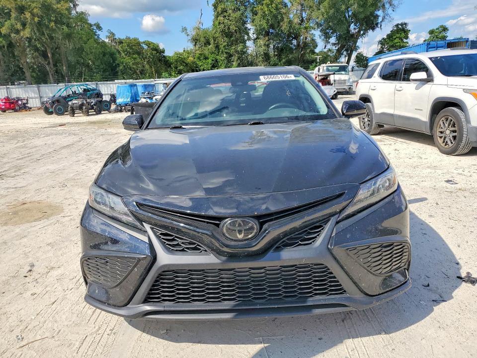 Aukcja sprzedaży 2021 Toyota Camry, vin: 4T1G11AK3MU462886, numer aukcji: 68605106