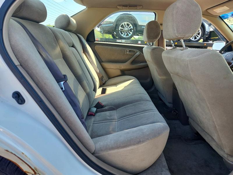 69296696 :رقم المزاد ، 4T1BG22K61U870906 vin ، 2001 Toyota Camry مزاد بيع
