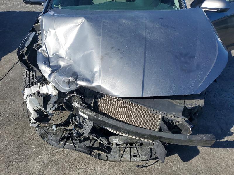 70672096 :رقم المزاد ، 5NPD84LF1LH505411 vin ، 2020 Hyundai Elantra مزاد بيع