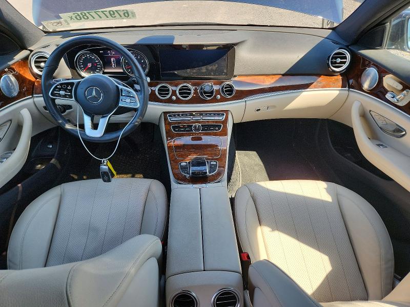 67977786 :رقم المزاد ، WDDZF4KB2KA555983 vin ، 2019 Mercedes-benz E مزاد بيع