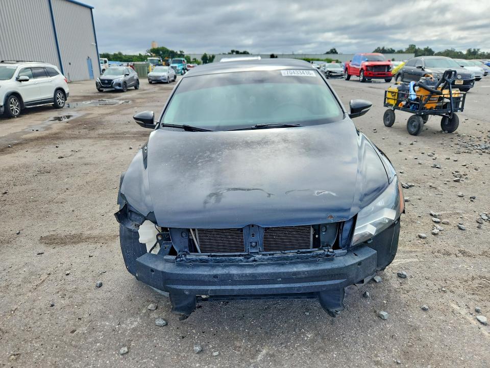 70433416 :رقم المزاد ، 1VWBP7A39CC009639 vin ، 2012 Volkswagen Passat مزاد بيع