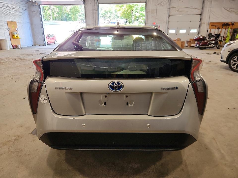 Продаж на аукціоні авто 2018 Toyota Prius, vin: JTDKBRFU1J3083049, номер лоту: 68237966