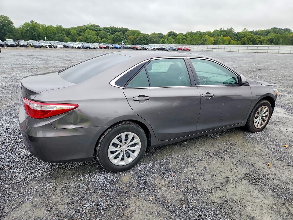 69933846 :رقم المزاد ، 4T1BF1FK9GU505183 vin ، 2016 Toyota Camry مزاد بيع