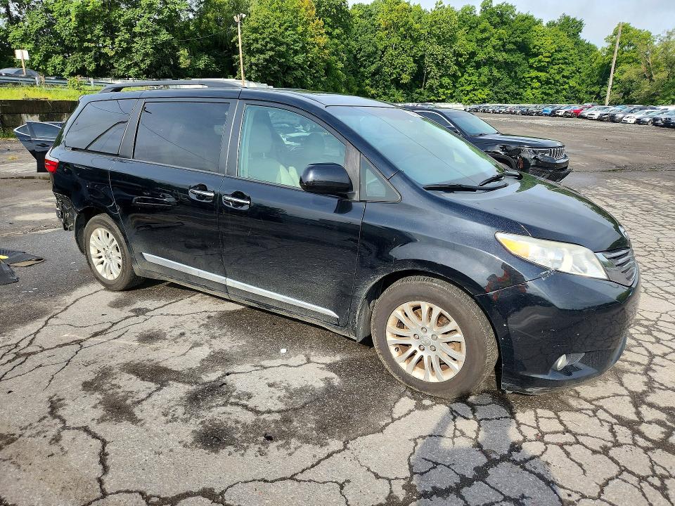 Aukcja sprzedaży 2017 Toyota Sienna, vin: 5TDYZ3DC8HS849137, numer aukcji: 66436596