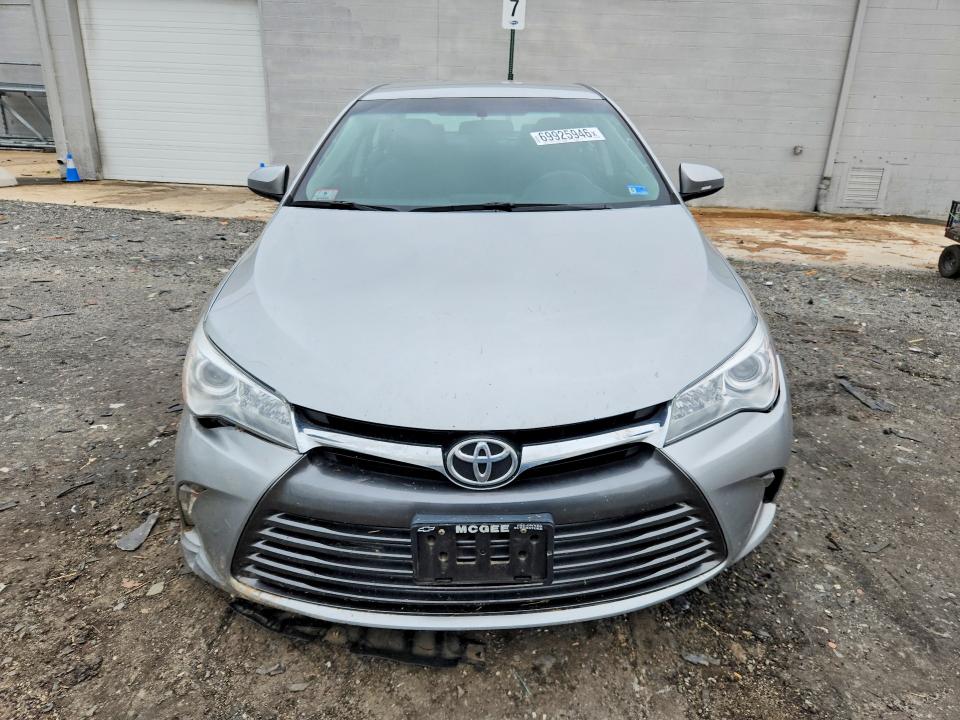 Aukcja sprzedaży 2016 Toyota Camry, vin: 4T4BF1FK2GR523885, numer aukcji: 69925946