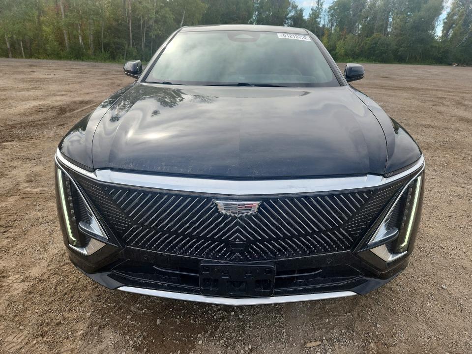 2024 Cadillac Lyriq მანქანა იყიდება აუქციონზე, vin: 1GYKPMRL2RZ137226, აუქციონის ნომერი: 61213736