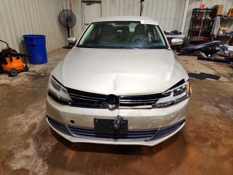 2014 Volkswagen Jetta მანქანა იყიდება აუქციონზე, vin: 3VWD17AJ4EM219088, აუქციონის ნომერი: 67344636