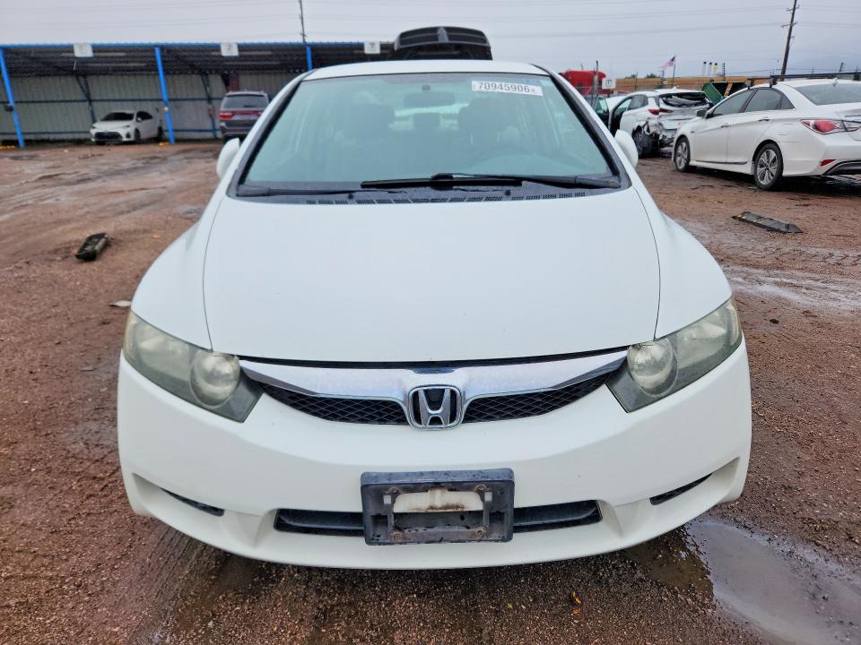 70945906 :رقم المزاد ، 19XFA1F58AE067471 vin ، 2010 Honda Civic مزاد بيع