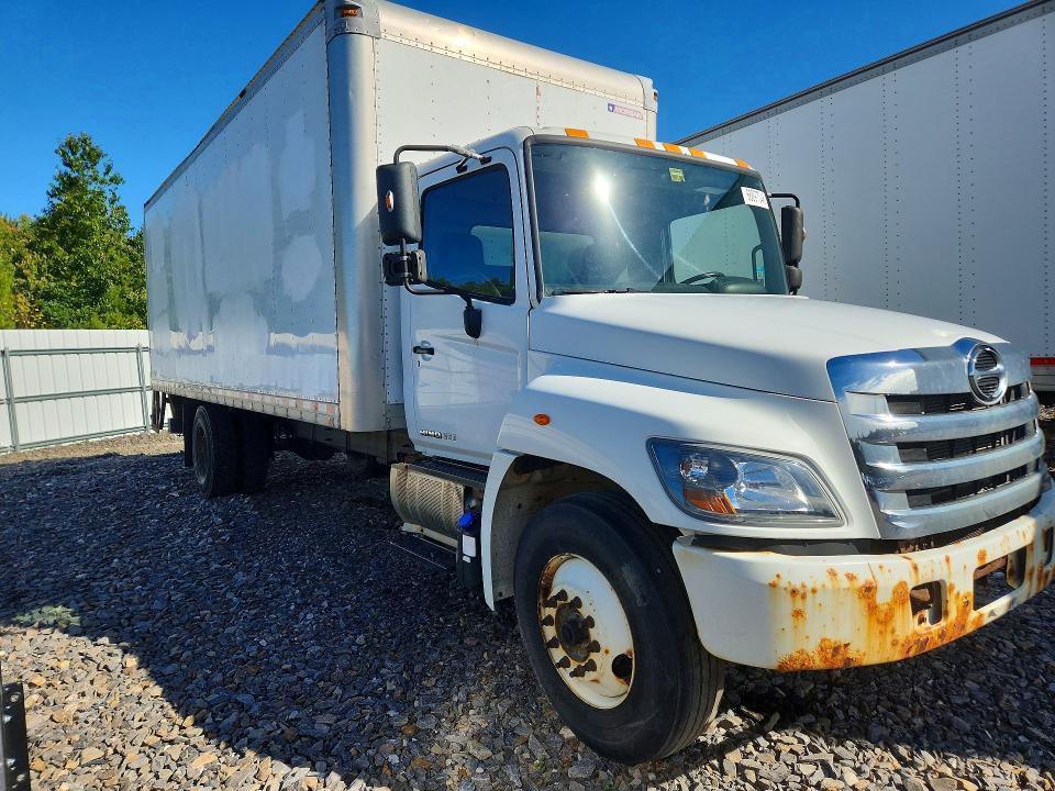Auction sale of the 2016 Hino 258/268, vin: 5PVNE8JT9G4S56574, lot number: 68897046