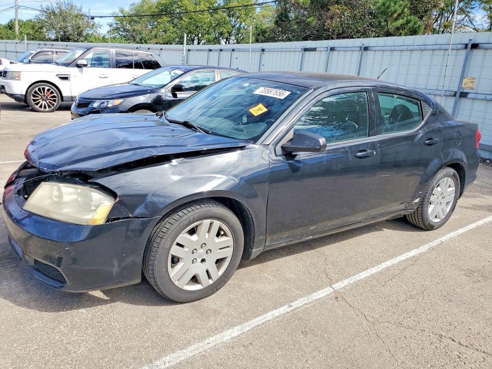 70587656 :رقم المزاد ، 1C3CDZAB2EN189349 vin ، 2014 Dodge Avenger مزاد بيع