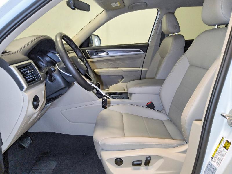 Продажа на аукционе авто 2021 Volkswagen Atlas, vin: 1V2DP2CA0MC588949, номер лота: 68673916