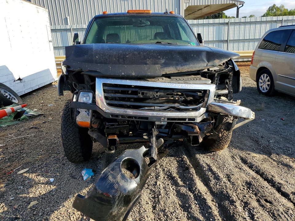 Продажа на аукционе авто 2007 Gmc New Sierra, vin: 1GTJK33D67F118186, номер лота: 70816576