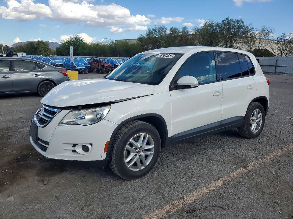 Продаж на аукціоні авто 2011 Volkswagen Tiguan, vin: WVGAV7AX6BW553810, номер лоту: 69169026