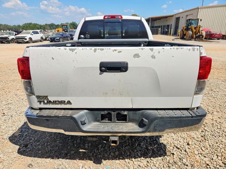 67476366 :رقم المزاد ، 5TFRY5F15BX115586 vin ، 2011 Toyota Tundra مزاد بيع